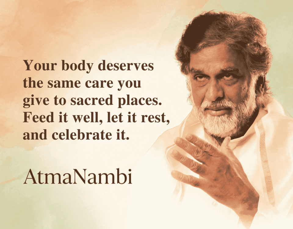 AtmaNambi teaching about honoring the body as a sacred temple.